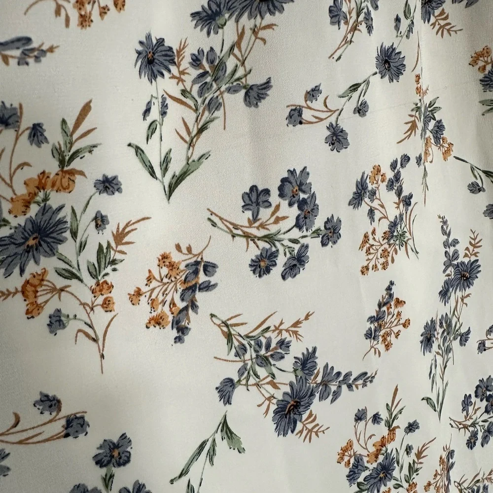 Floral Print V-Neck Long Sleeve Smocked Waist Midi Dress - Picture 7 of 9